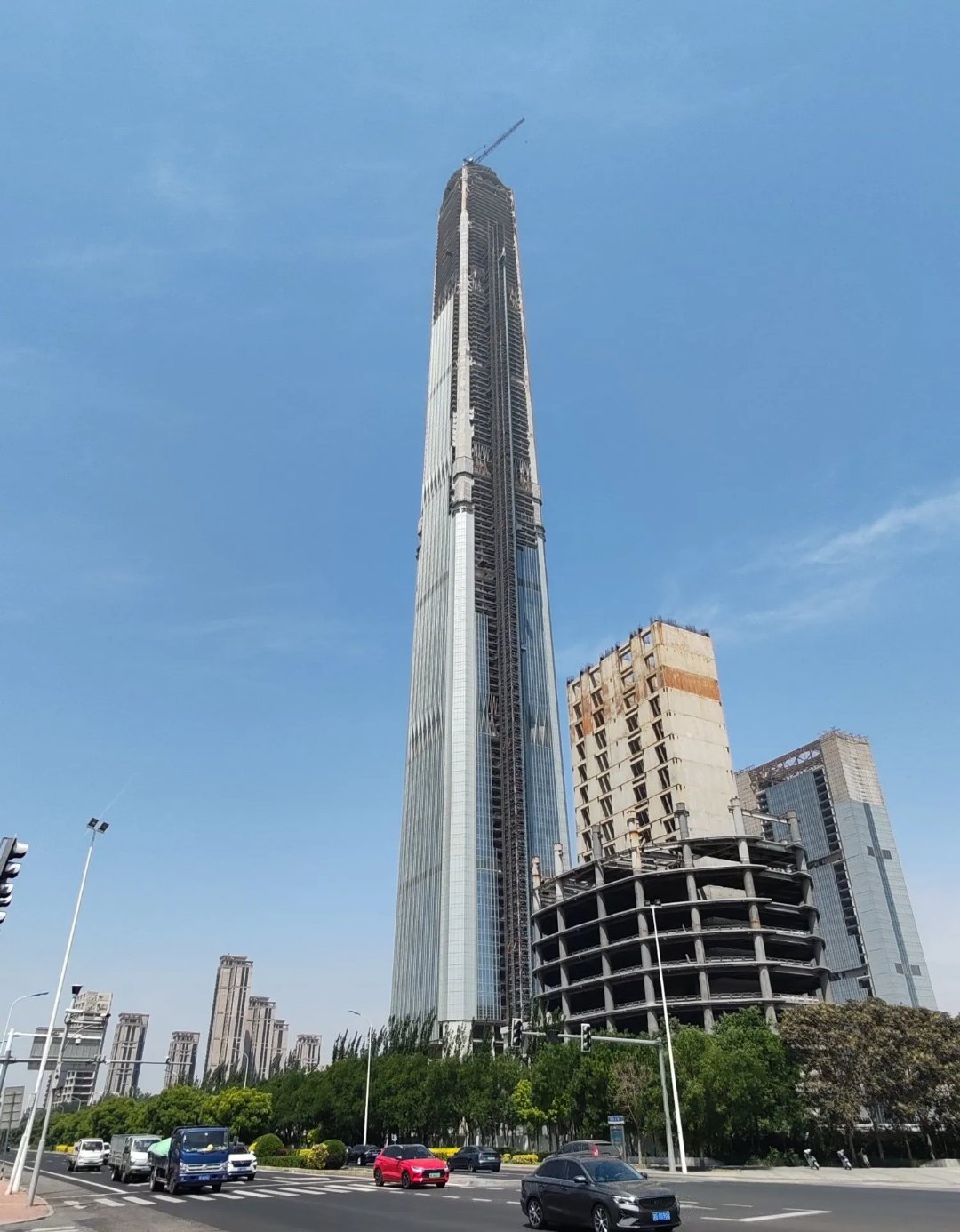 TheShy遭遇十持续失利，热火教练压力巨大！热度持续攀升