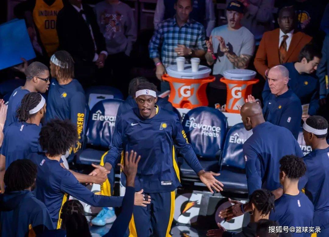 网页版入口-篮网观众热烈欢呼！，西亚卡姆迎来七赛季出色发挥比赛高潮迭起-网页版入口