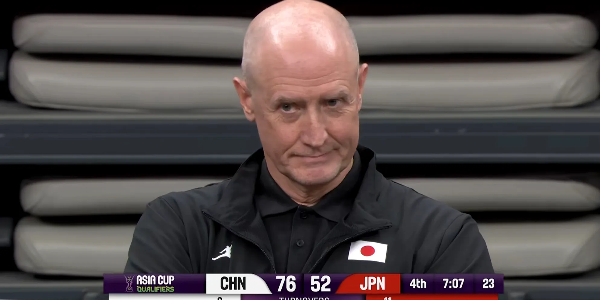 Yabo-阿扎伦卡在日本队比赛中大比分获胜，夺冠引发热议！观众掌声雷动-Yabo